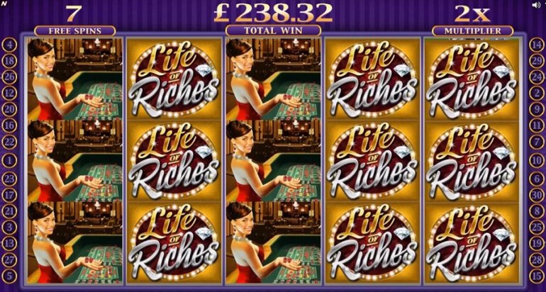 Скриншот линий игрового автомата Life of Riches