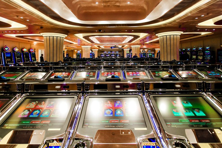Игровые автоматы в казино 